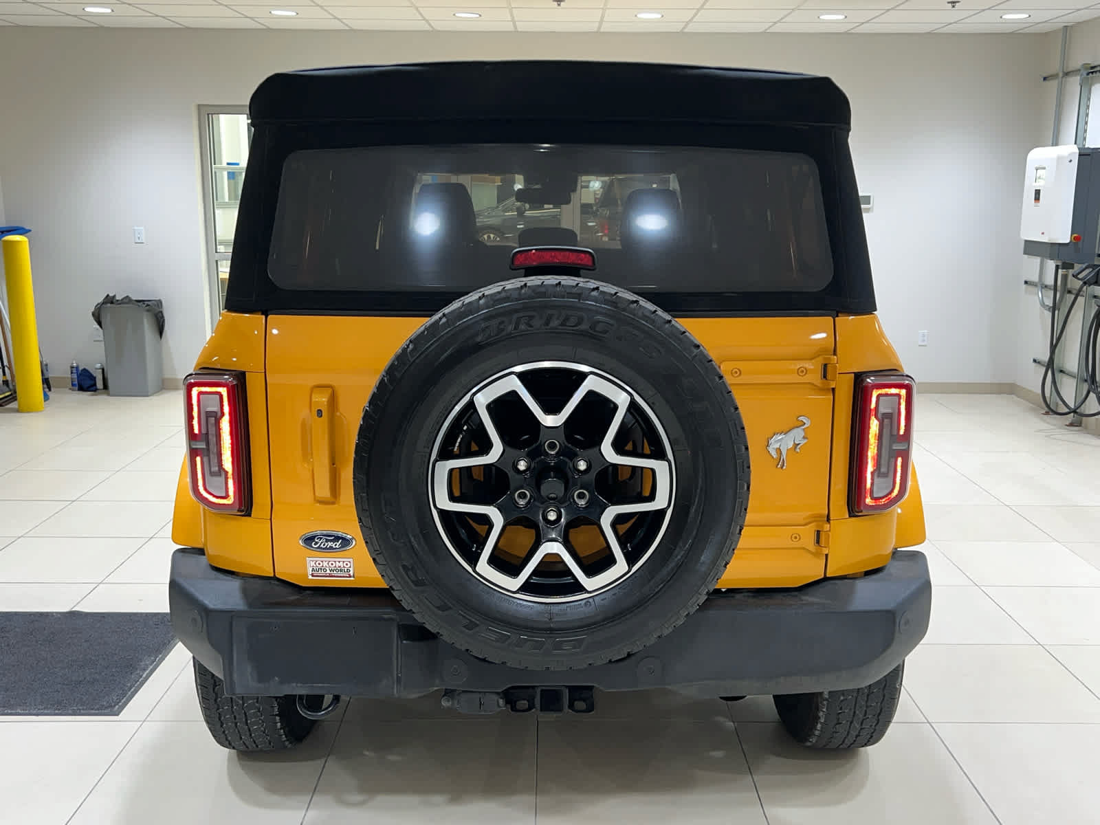 Used 2022 Ford Bronco Outer Banks AWD/4WD image 10