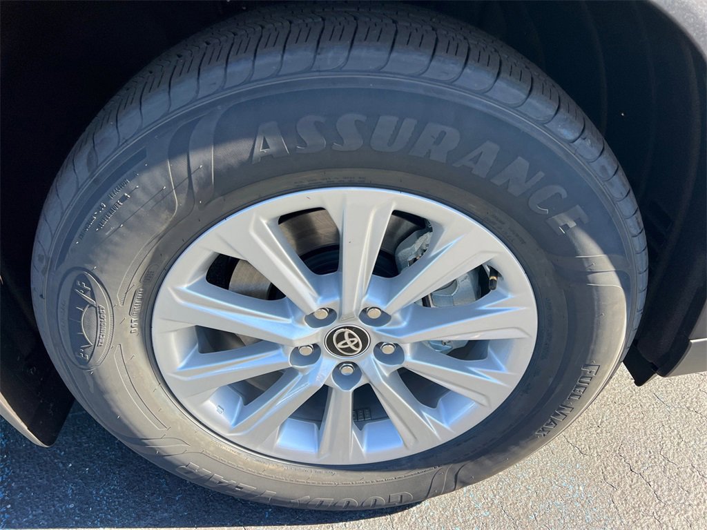 New 2026 Toyota Grand Highlander XLE image 12