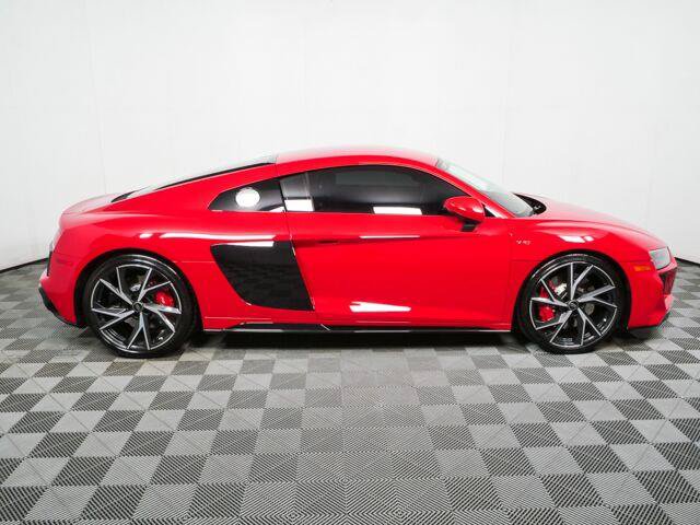 Used 2023 Audi R8 V10 performance RWD image 2