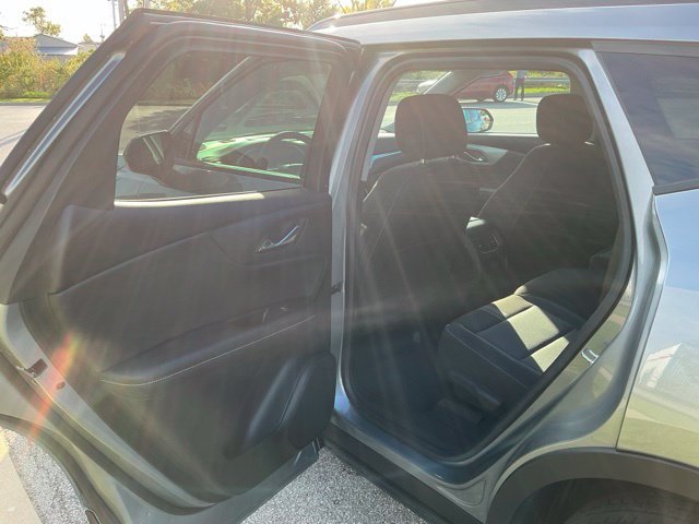 New 2025 Chevrolet Blazer LT w/ Convenience Package AWD/4WD image 16