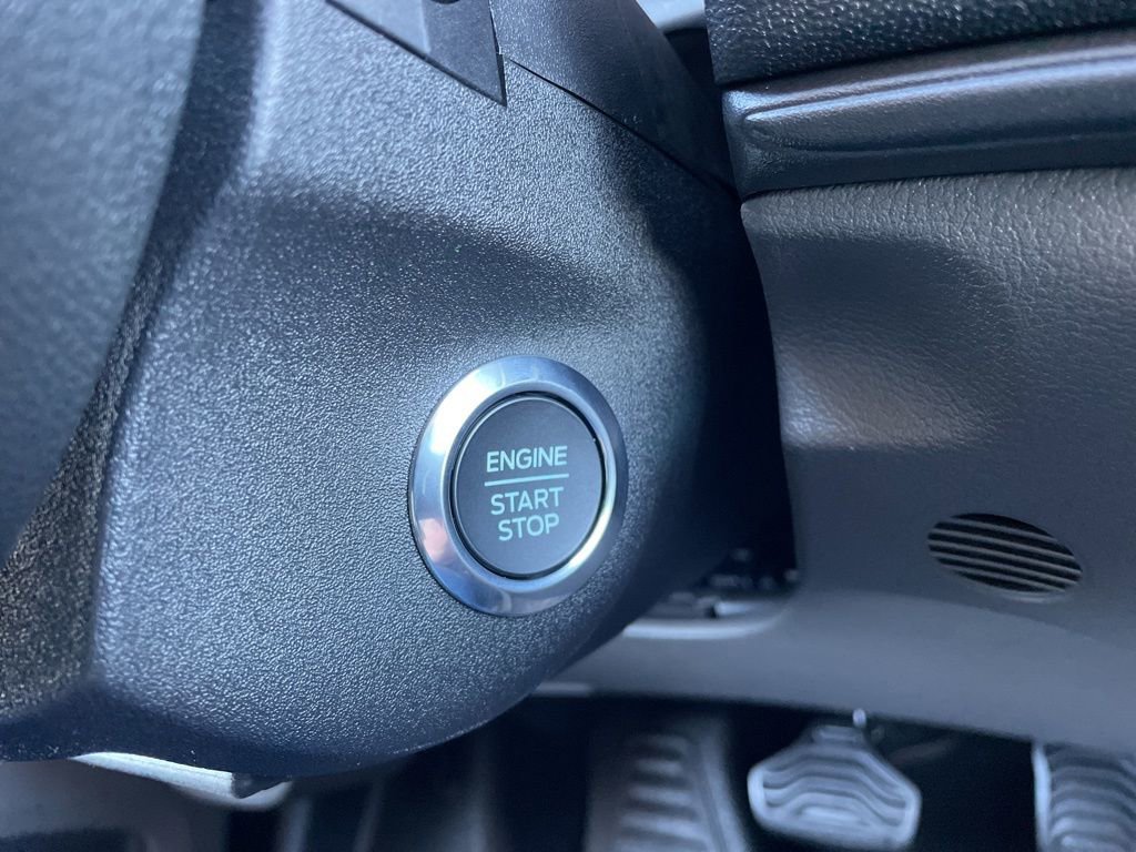 New 2026 Ford Transit 250 148 Medium Roof RWD image 23