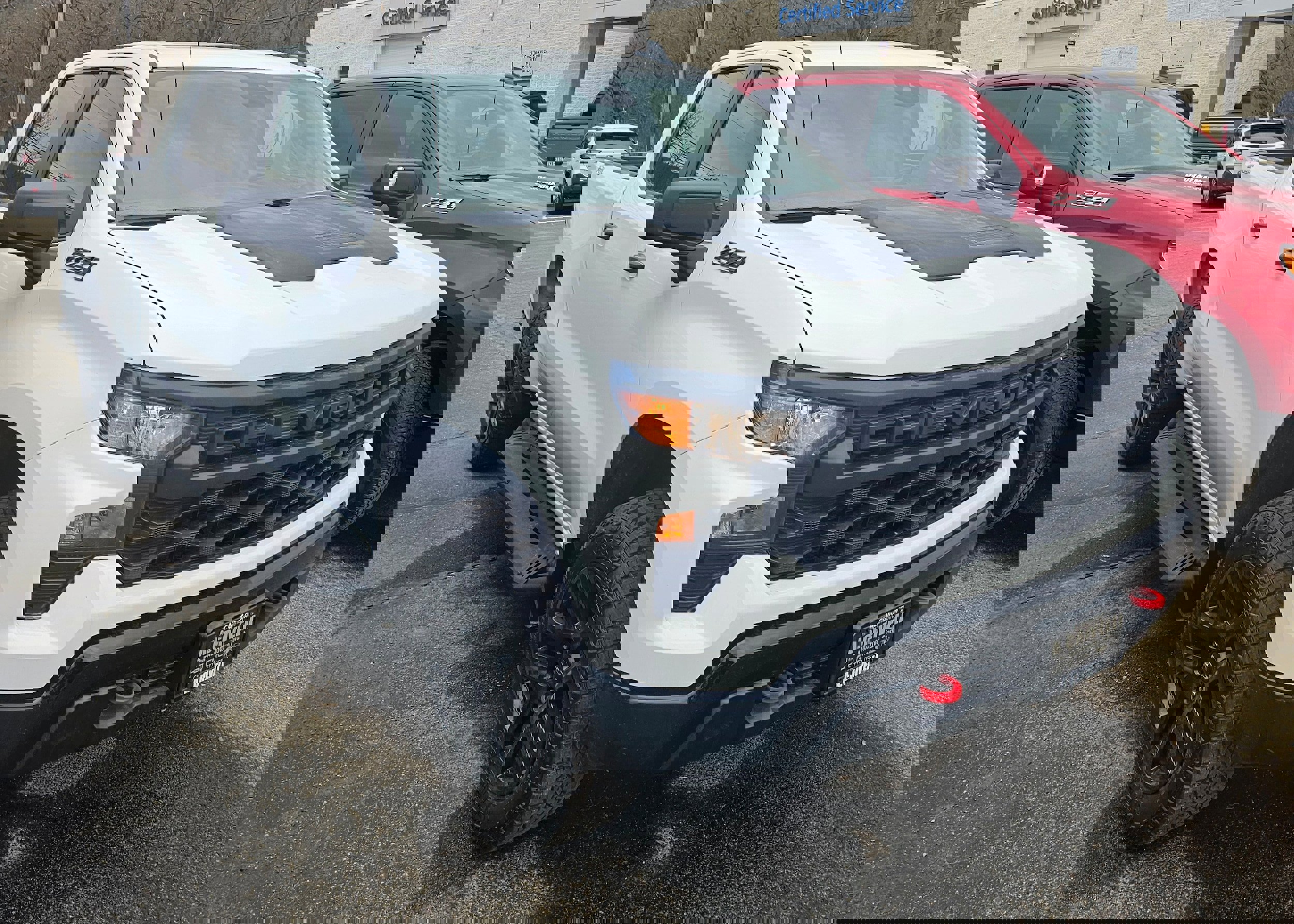 New 2026 Chevrolet Silverado 1500 Custom Trail Boss w/ LPO, Dark Essentials Package image 3