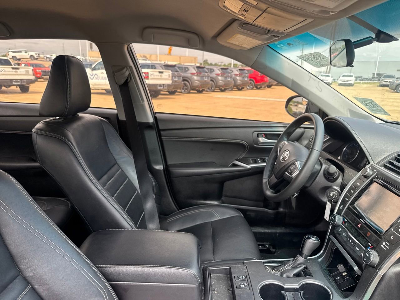 Used 2017 Toyota Camry XLE FWD image 28