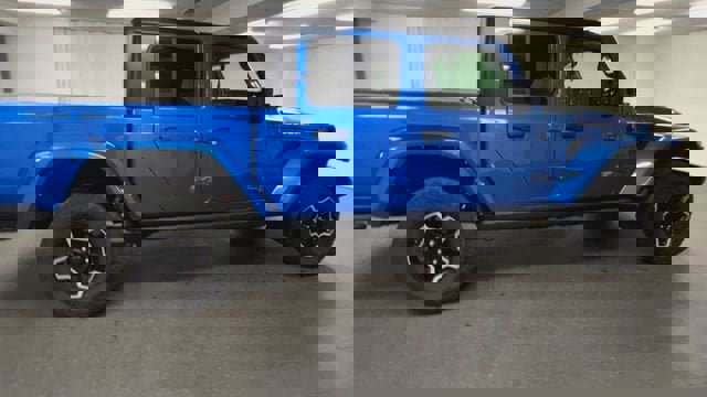 Used 2022 Jeep Gladiator Rubicon w/ Cold Weather Group image 9