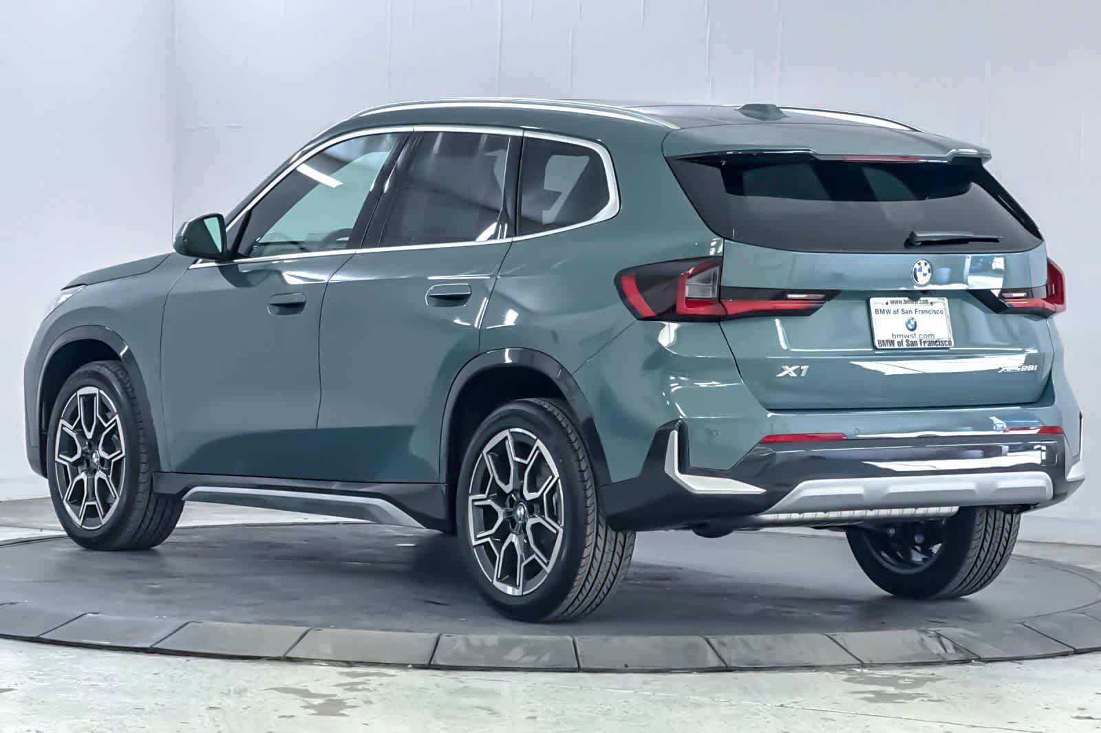 New 2026 BMW X1 xDrive28i w/ Convenience Package image 6
