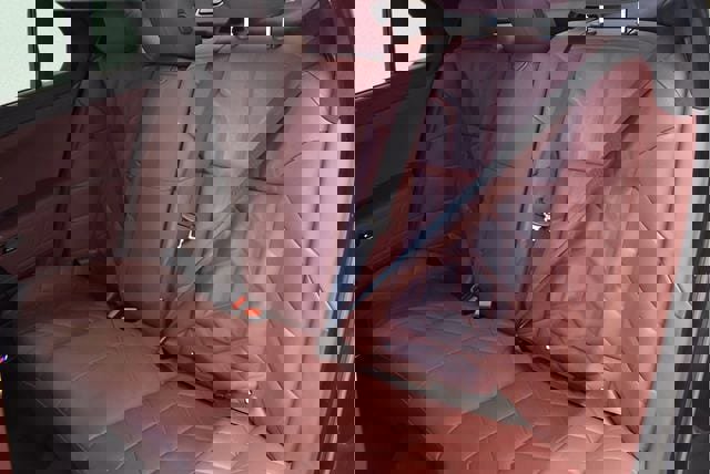 Used 2023 BMW 760i xDrive AWD/4WD image 7