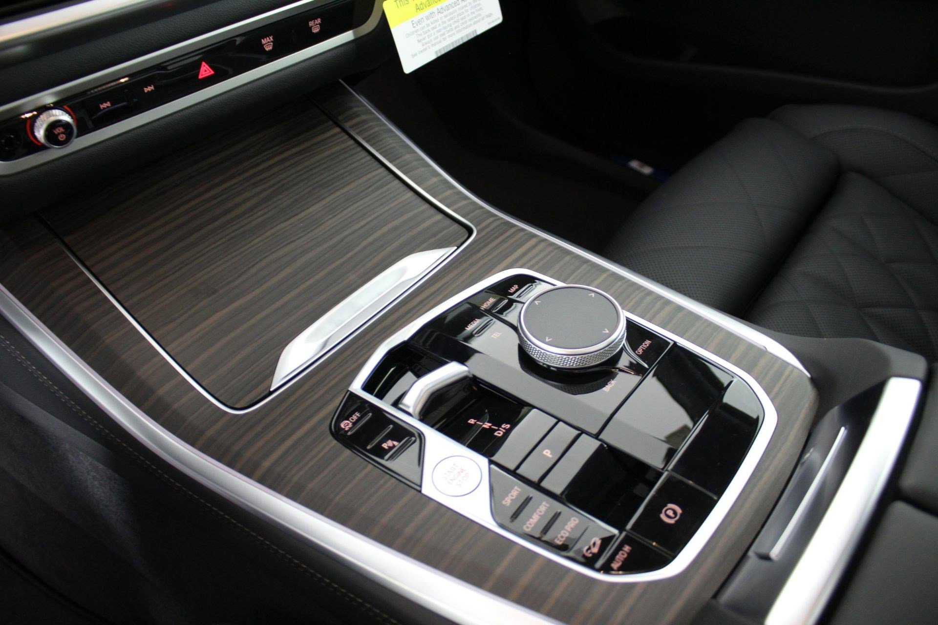 New 2026 BMW X5 xDrive40i w/ Climate Comfort Package AWD/4WD image 24