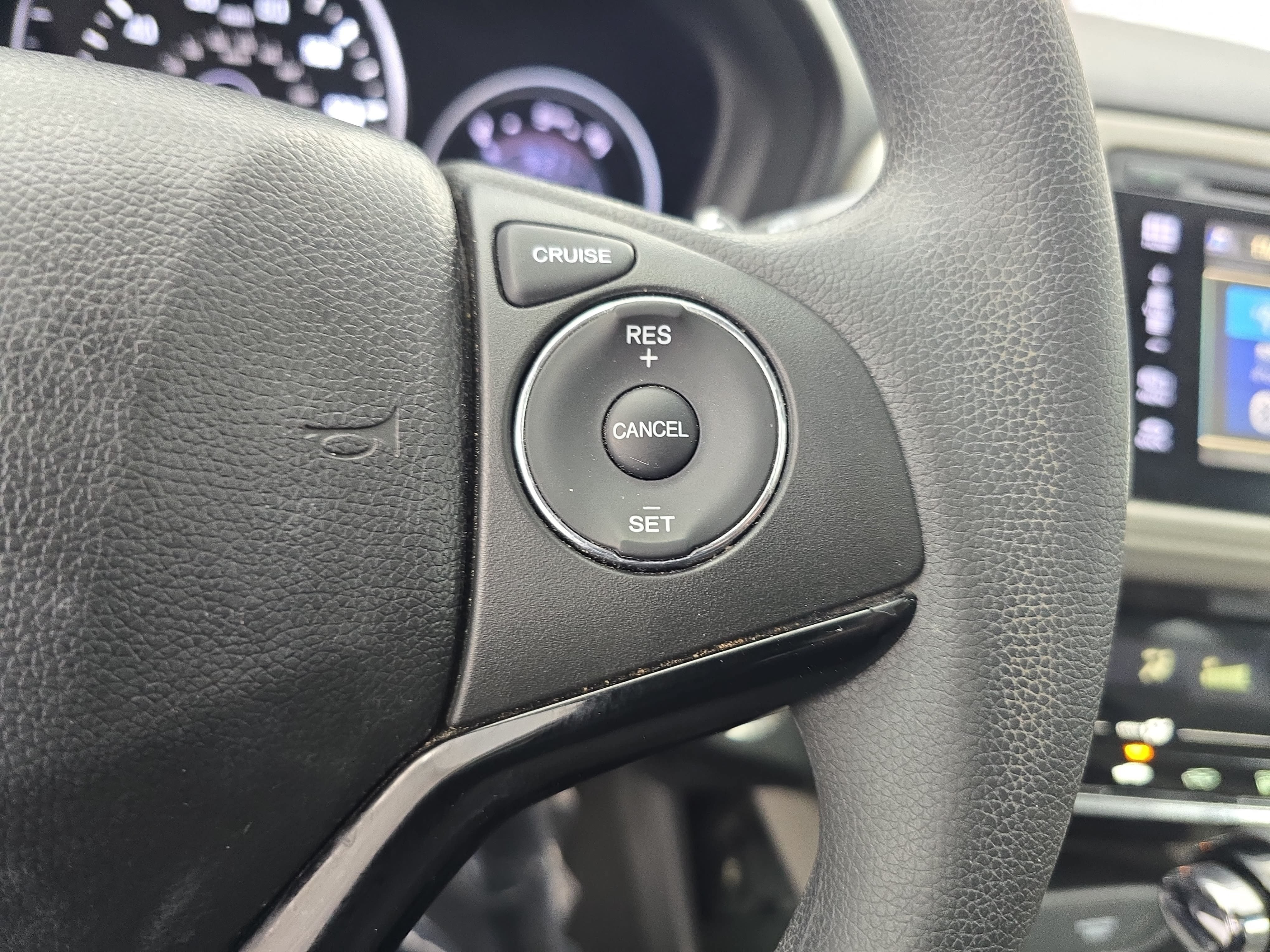 Used 2016 Honda HR-V EX image 17