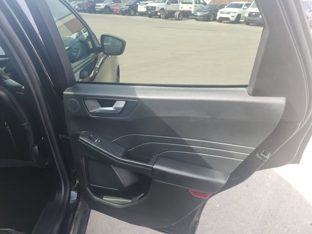 Used 2023 Ford Escape ST-Line Select w/ Tech Pack #2 image 13