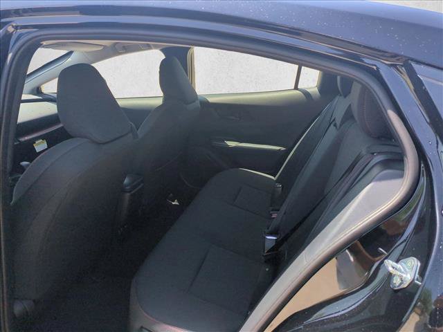 New 2027 Toyota Prius Plug-In Hybrid FWD image 15