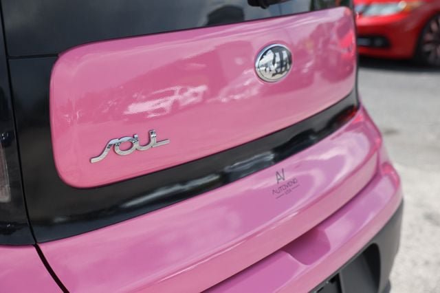 Used 2017 Kia Soul FWD image 40