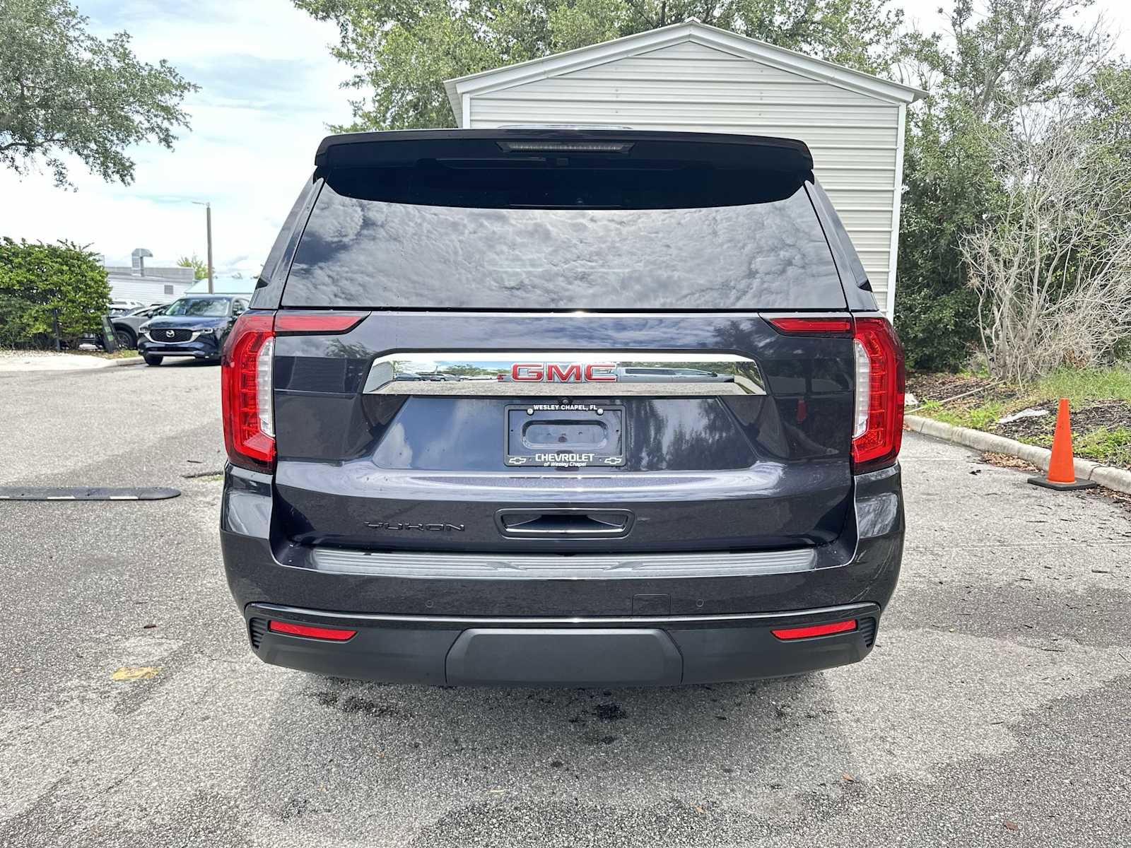 Certified 2023 GMC Yukon SLE RWD image 5
