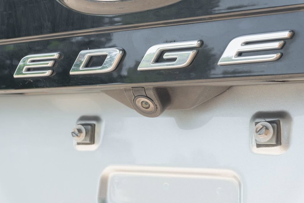 Used 2023 Ford Edge SEL AWD/4WD image 7