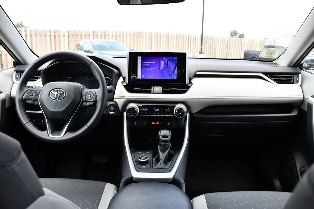Used 2024 Toyota RAV4 XLE w/ Convenience Package AWD/4WD image 23