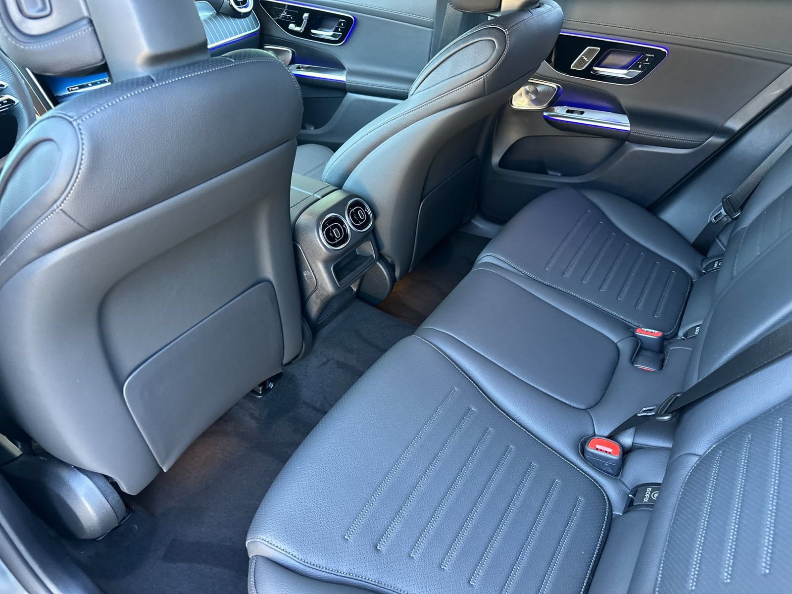 New 2026 Mercedes-Benz GLC 300 image 12