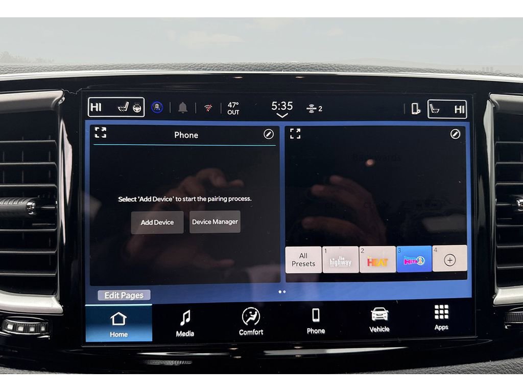 New 2026 Chrysler Pacifica Select image 21