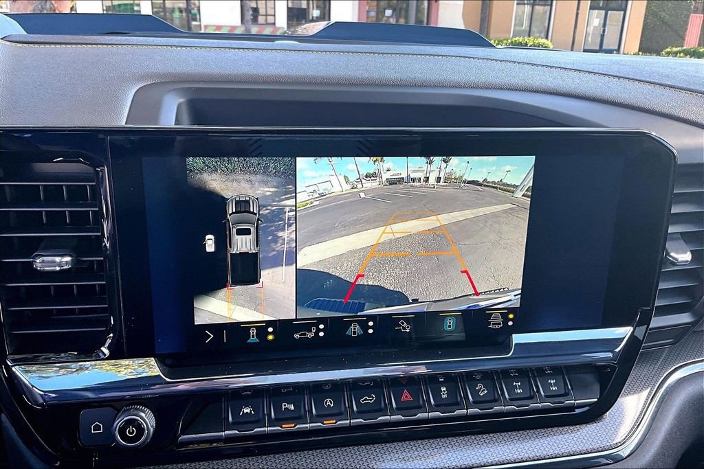 Used 2022 Chevrolet Silverado 1500 ZR2 w/ Technology Package image 10