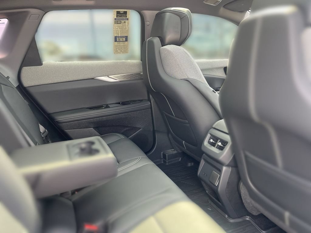 New 2027 Cadillac Optiq Sport w/ LPO, Floor Liner Package AWD/4WD image 38