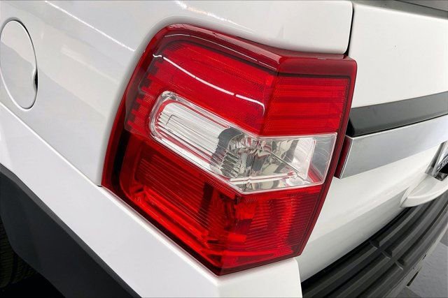 Used 2017 Ford Expedition EL XL AWD/4WD image 29