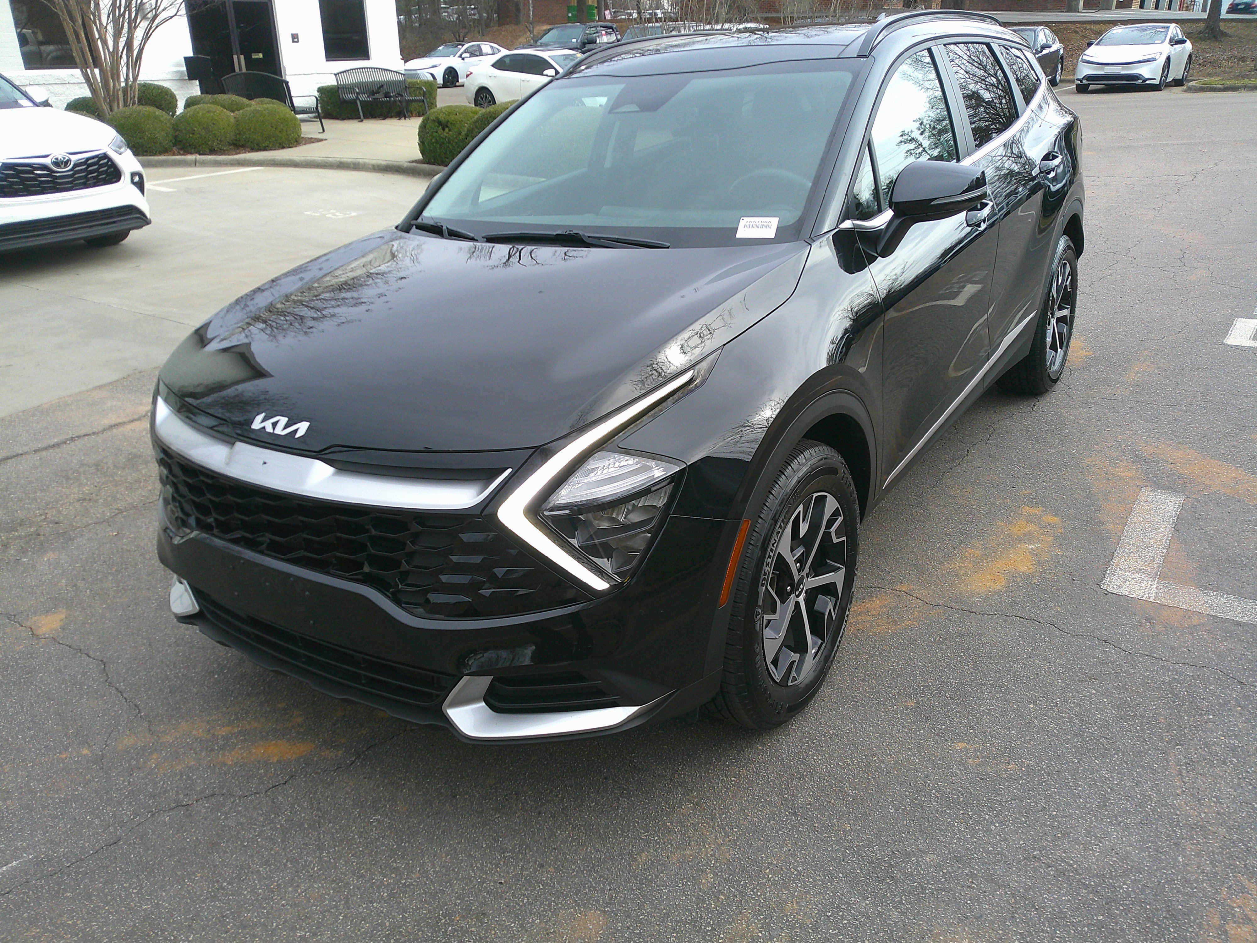 Used 2023 Kia Sportage EX w/ EX Premium Package image 5