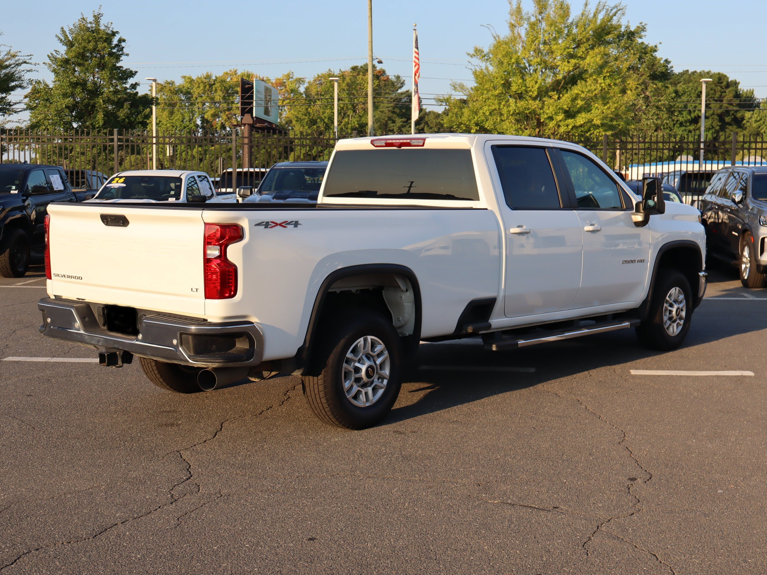 Used 2025 Chevrolet Silverado 2500 LT w/ Safety Package AWD/4WD image 11