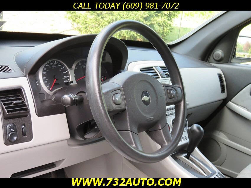 Used 2005 Chevrolet Equinox LT image 21