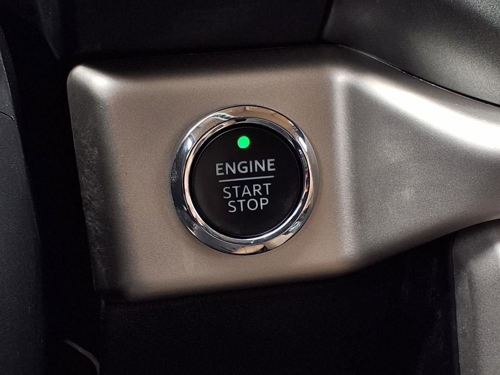 Used 2022 Ford Expedition XLT AWD/4WD image 25