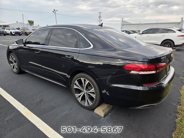 Used 2022 Volkswagen Passat 2.0T SE FWD image 6