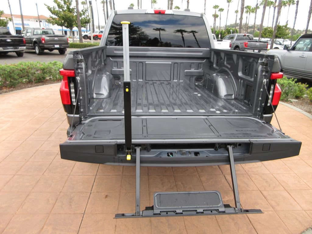 Certified 2025 Ford F150 Lightning XLT AWD/4WD image 25
