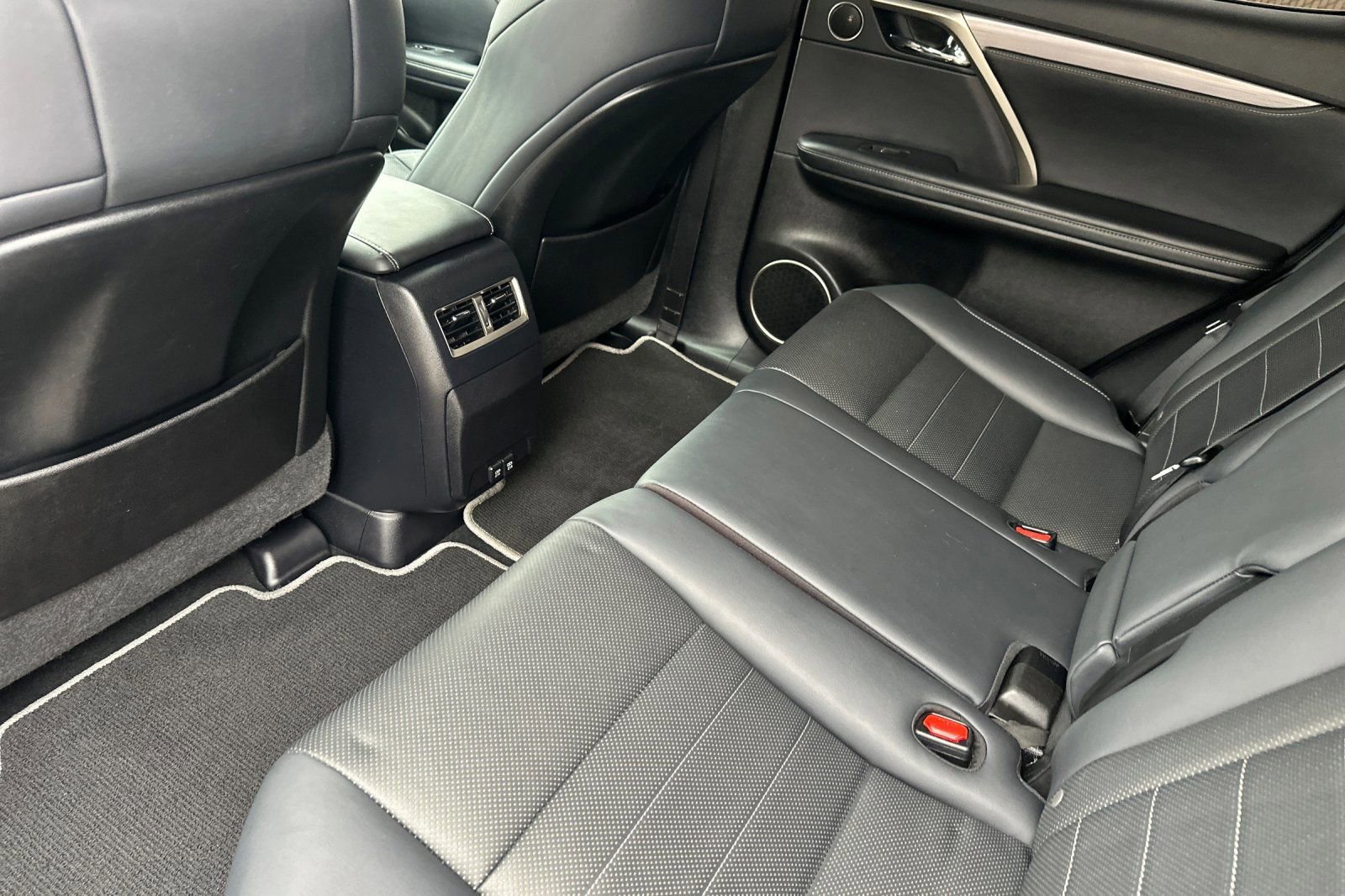 Certified 2021 Lexus RX 350 F Sport w/ Cold Area Package (CT) image 14