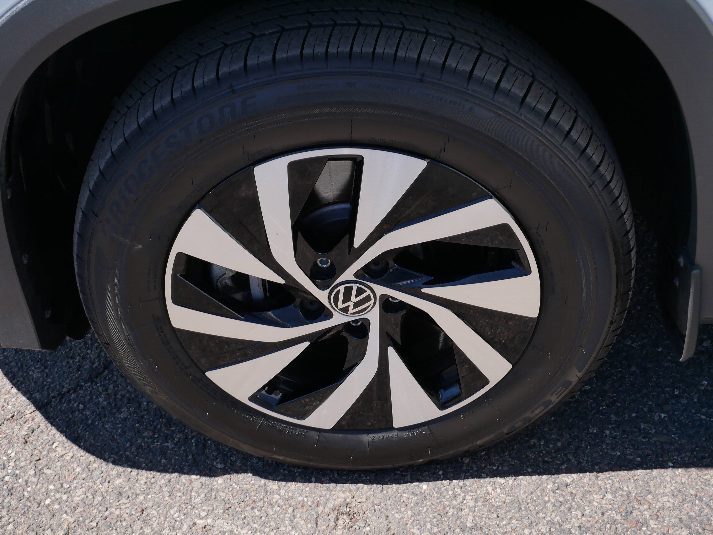 Certified 2025 Volkswagen Tiguan S AWD/4WD image 15
