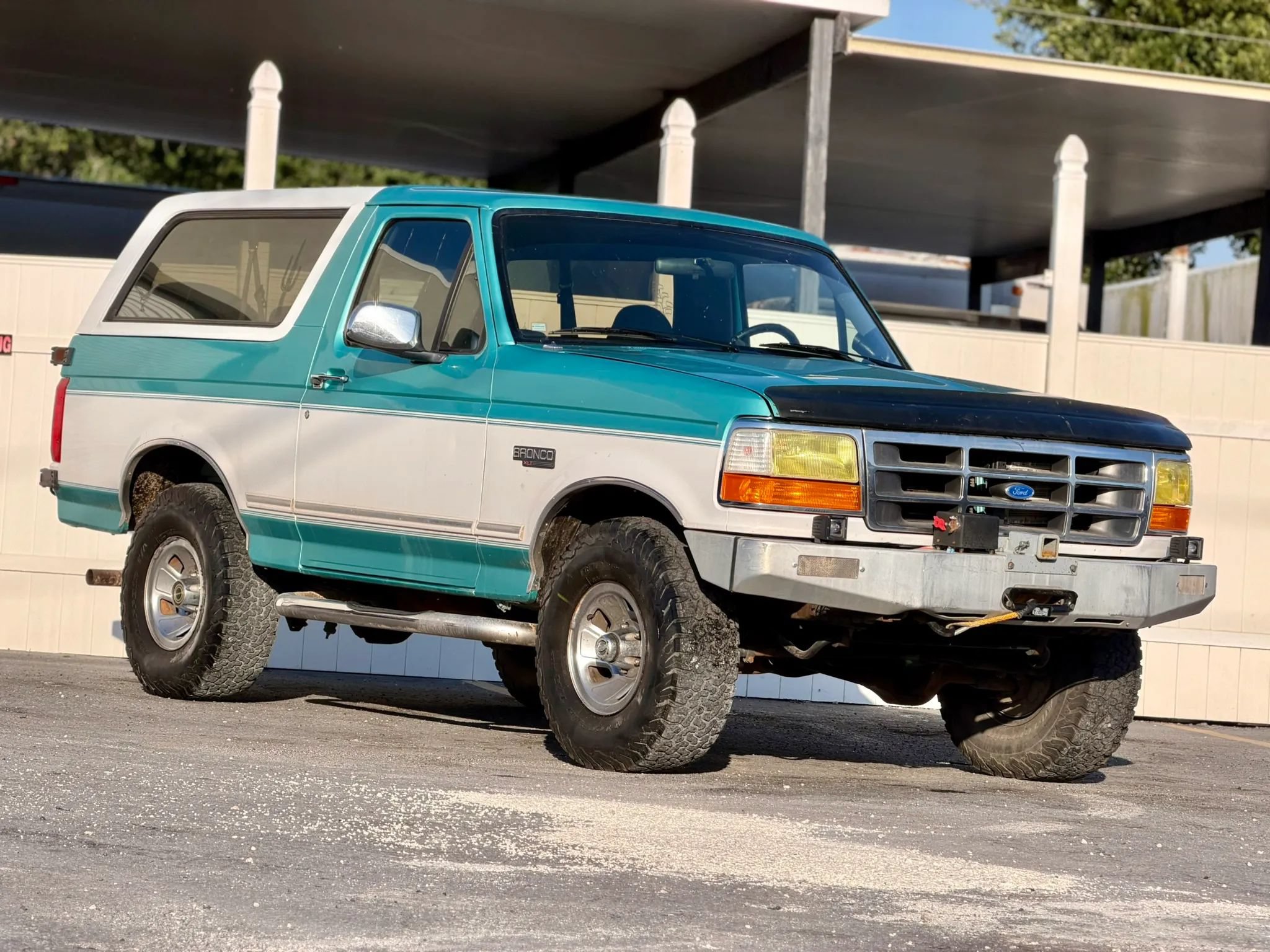 Used 1995 Ford Bronco AWD/4WD image 2