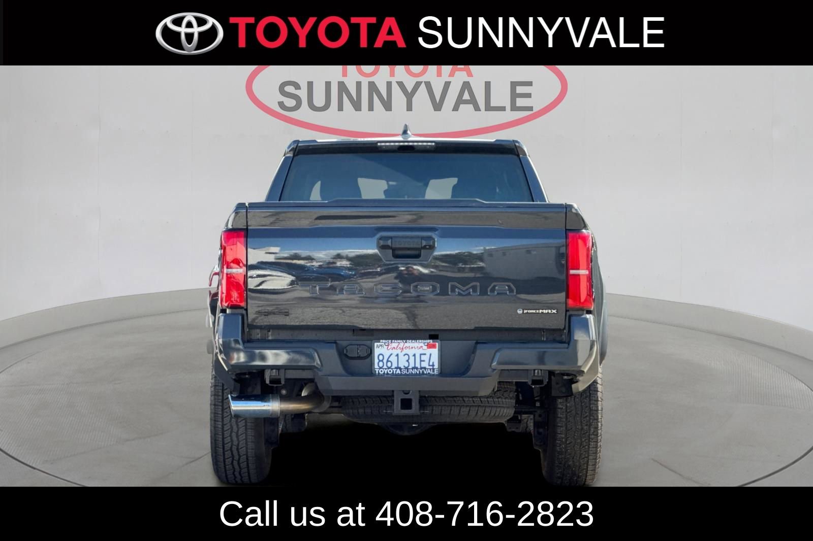 Used 2025 Toyota Tacoma TRD Off-Road image 8