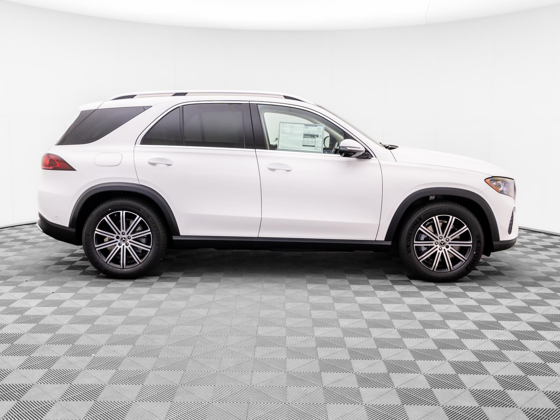 New 2027 Mercedes-Benz GLE 350 4MATIC image 6