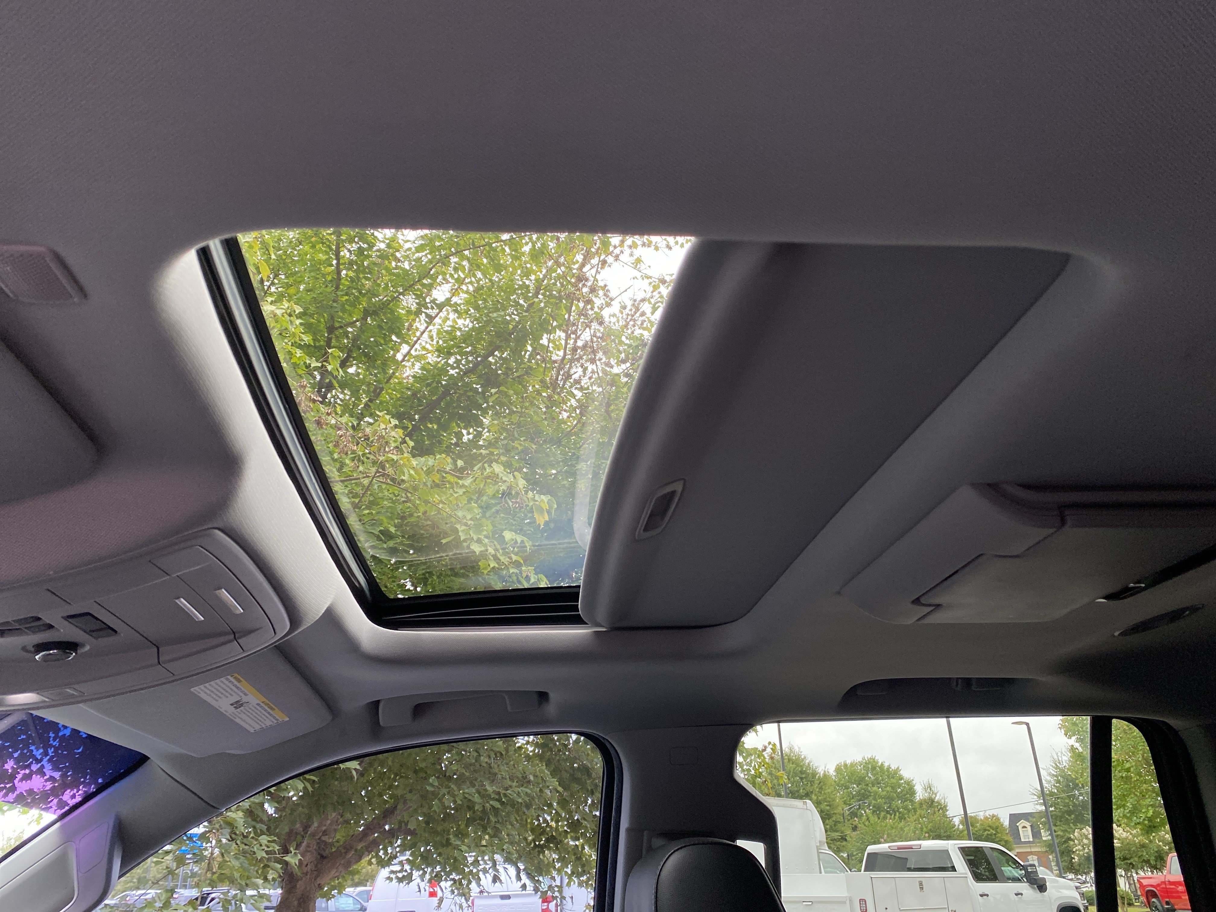 Used 2019 Chevrolet Tahoe LT RWD image 32