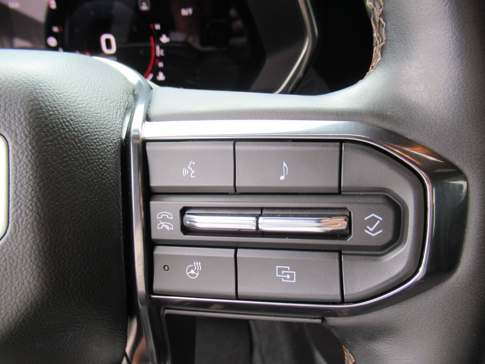 Used 2023 GMC Canyon AT4 w/ AT4 Premium Package AWD/4WD image 24
