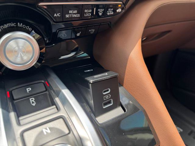 Used 2025 Acura MDX w/ Technology Package AWD/4WD image 27