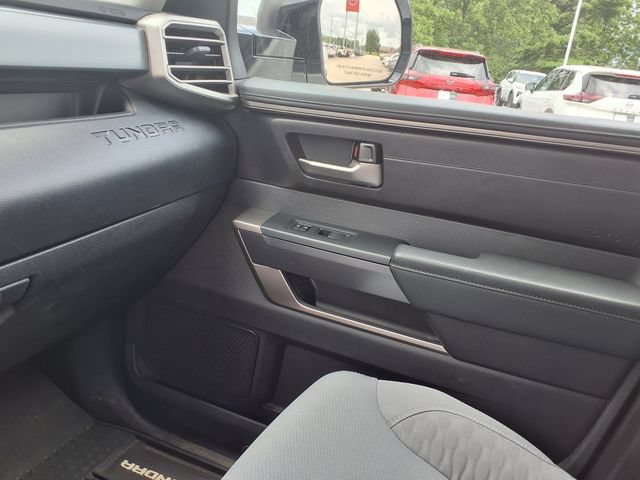 Used 2022 Toyota Tundra SR5 w/ SR5 Convenience Package RWD image 10