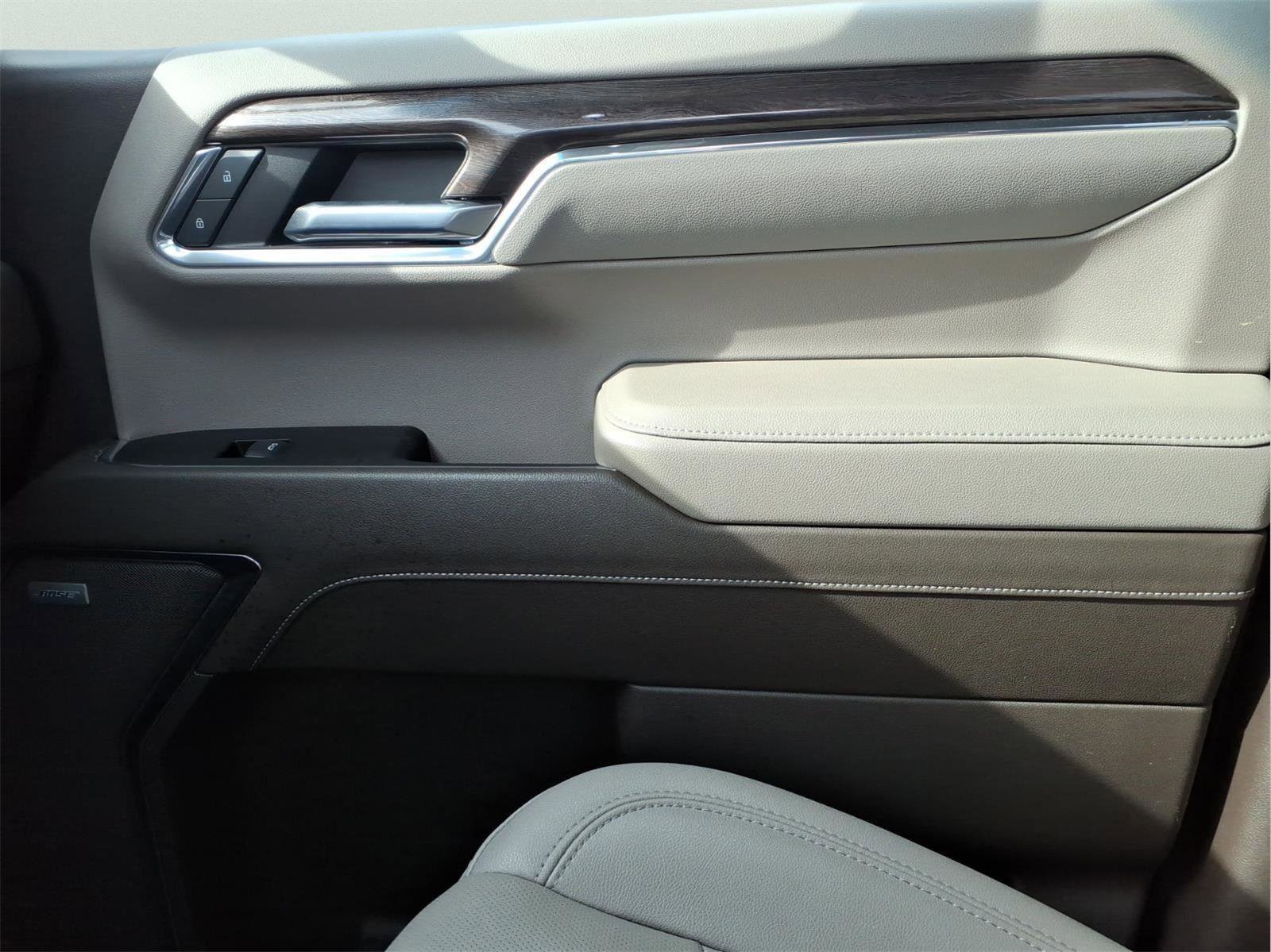 Certified 2023 Chevrolet Silverado 1500 LTZ image 25