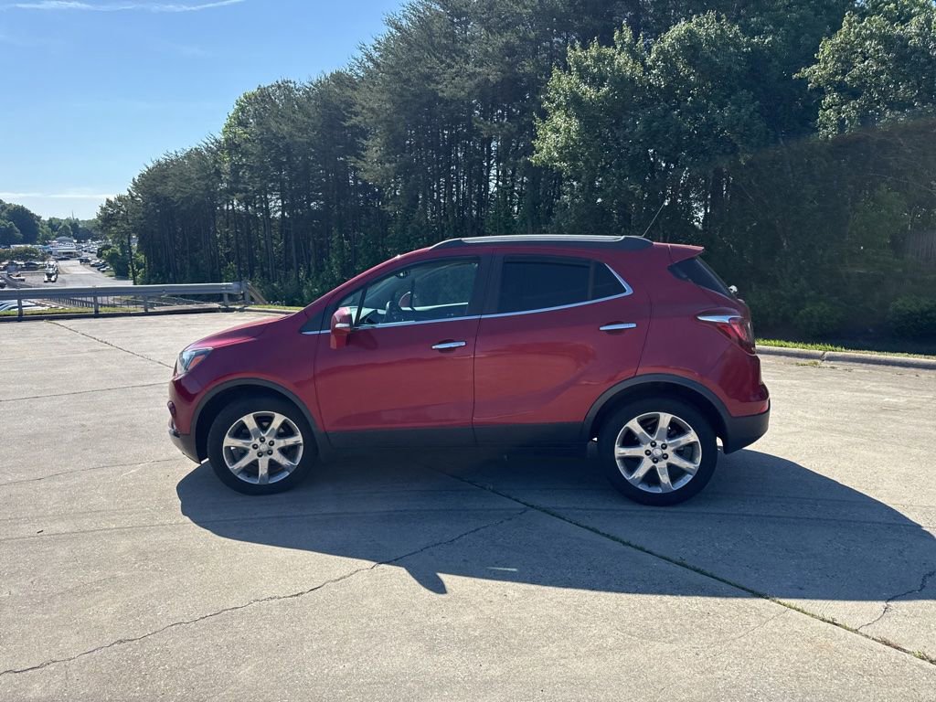Used 2018 Buick Encore Essence w/ Experience Buick Package FWD image 9