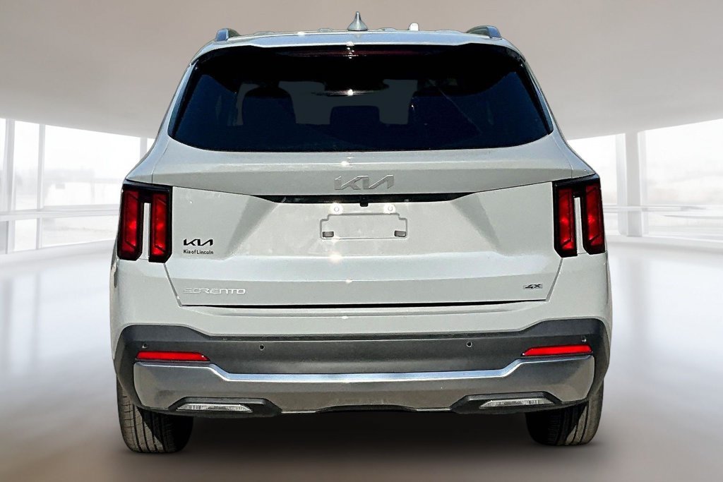 New 2026 Kia Sorento S AWD/4WD image 4