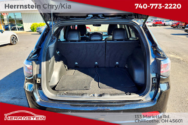 Used 2023 Jeep Compass Limited w/ Elite Group AWD/4WD image 25