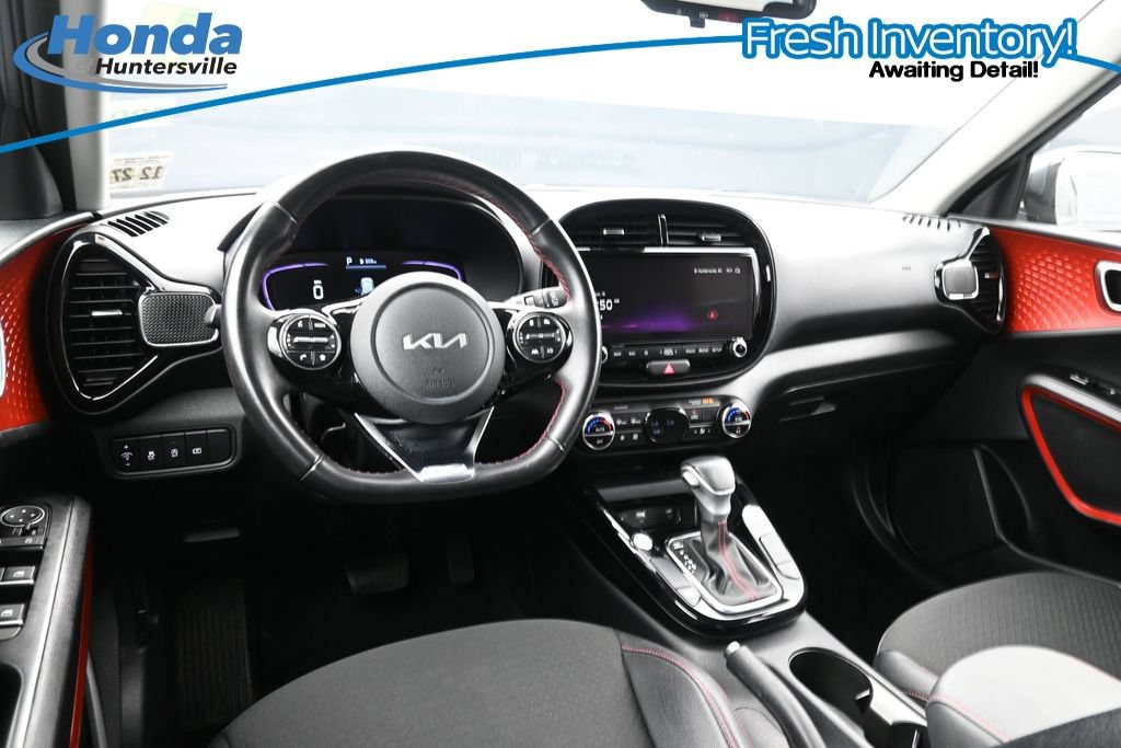 Used 2023 Kia Soul GT-Line FWD image 15