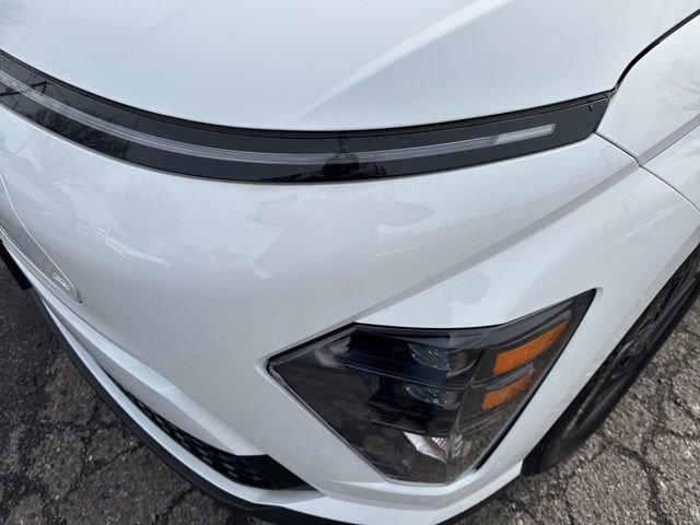 Used 2025 Hyundai Kona SEL image 29