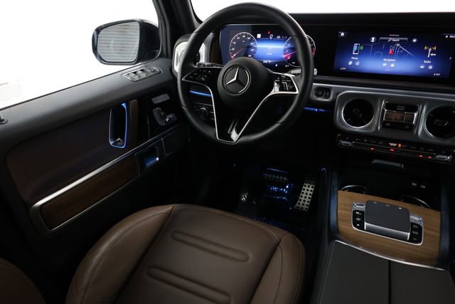 Used 2025 Mercedes-Benz G 550 image 89