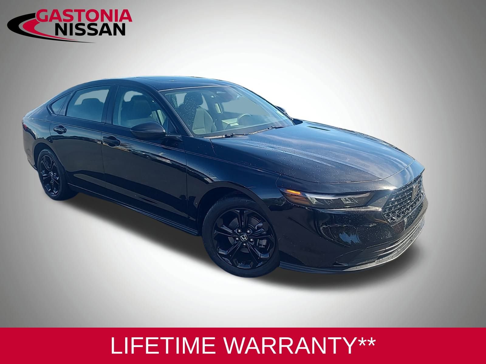 Used 2025 Honda Accord SE image 2