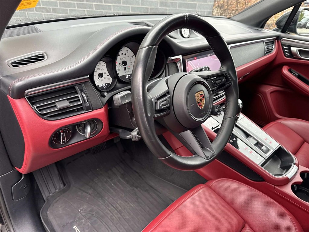 Used 2023 Porsche Macan GTS image 19