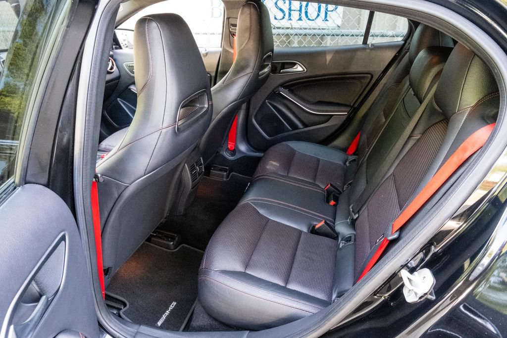 Used 2015 Mercedes-Benz GLA 45 AMG 4MATIC image 29