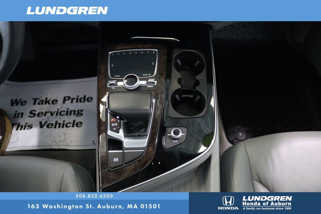 Used 2018 Audi Q7 3.0T Premium Plus w/ Premium Plus Package AWD/4WD image 29