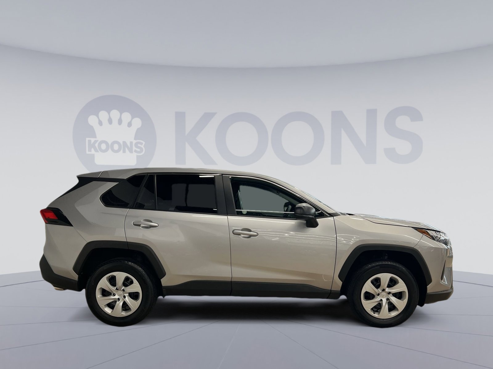 Used 2024 Toyota RAV4 LE image 5